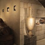 img-reading-public-museum-ancient-civilizations-1