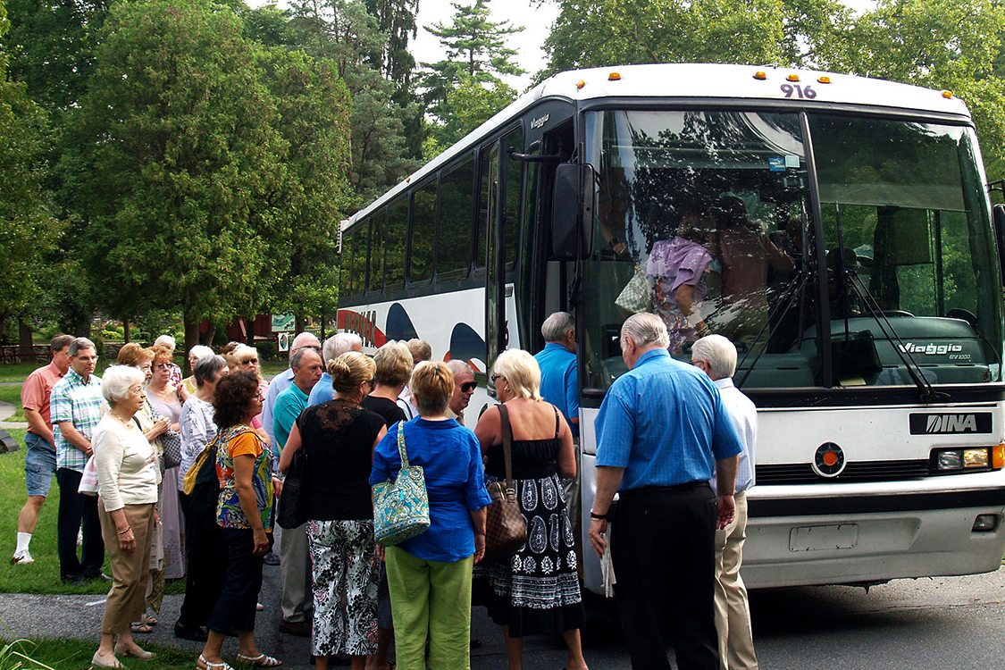 Bus Trips | Events and Programs at Reading Public Museum