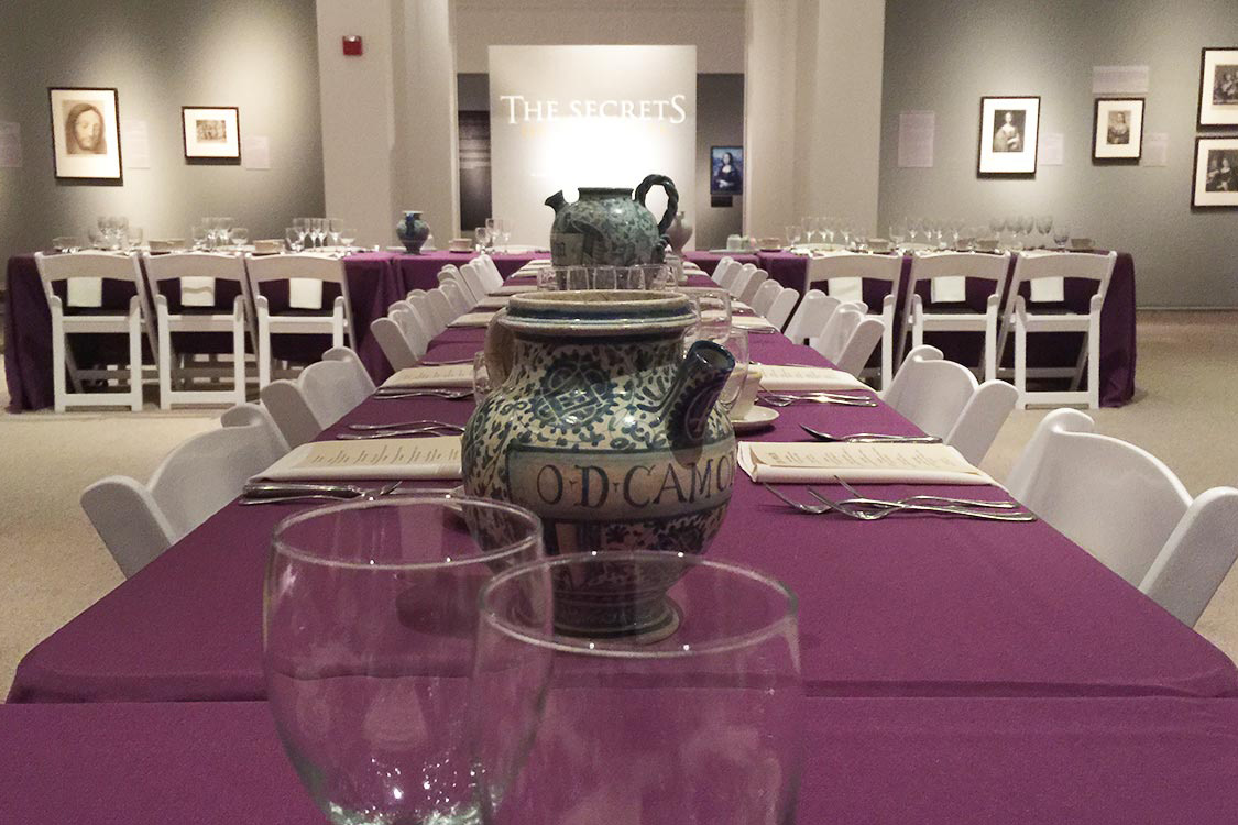 img-reading-public-museum-book-your-event